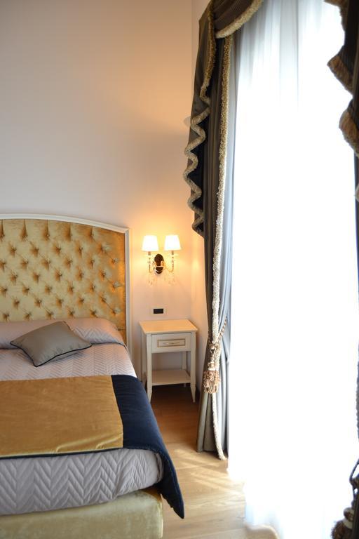 Agriturismo De Luca Mozzagrogna ภายนอก รูปภาพ