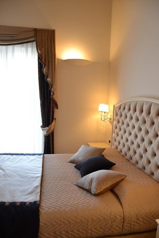 Agriturismo De Luca Mozzagrogna ภายนอก รูปภาพ