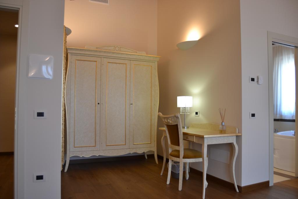 Agriturismo De Luca Mozzagrogna ภายนอก รูปภาพ
