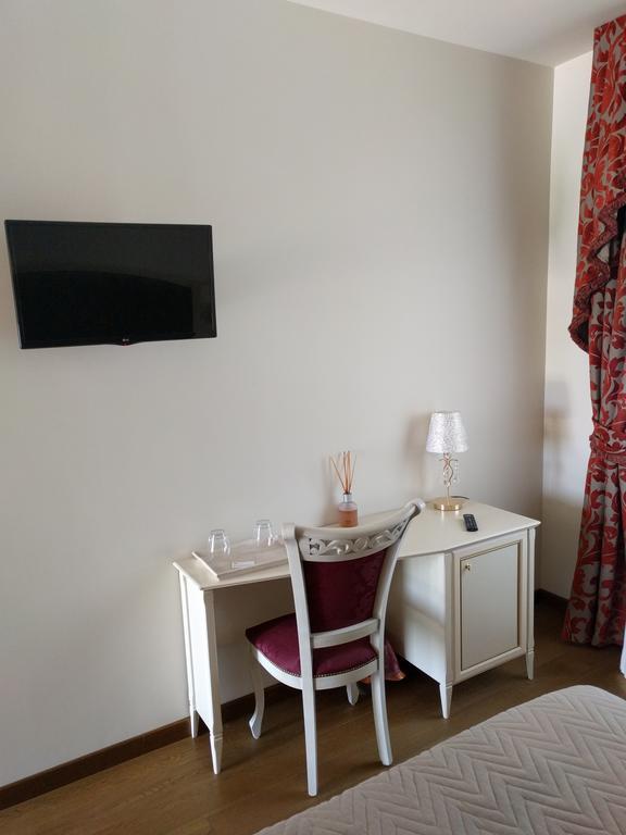 Agriturismo De Luca Mozzagrogna ภายนอก รูปภาพ